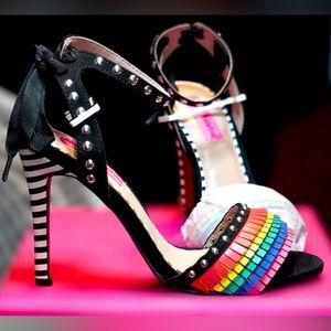 Tuna black multicolor betsey Johnson heels. Brand new